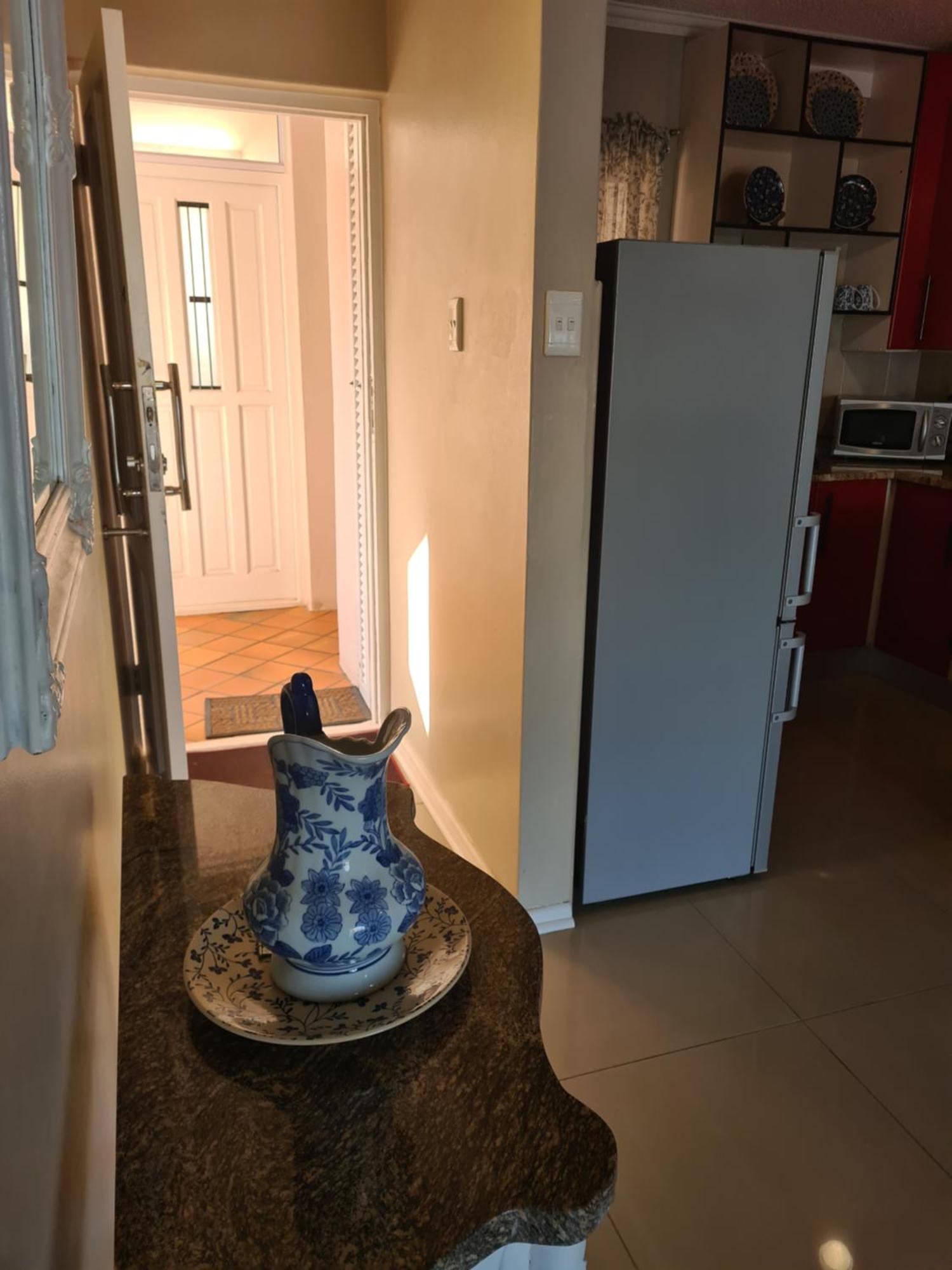 Modern Seaview Apartment Port Elizabeth Exteriör bild