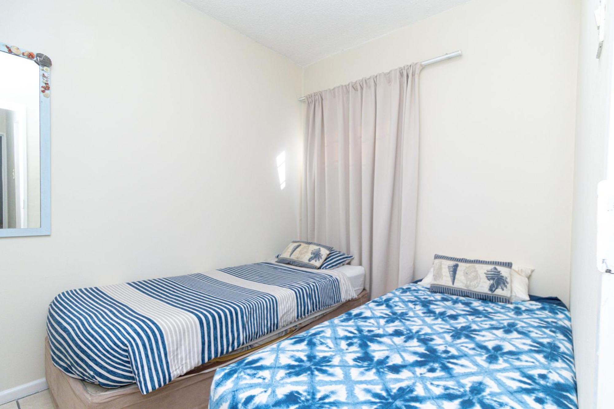 Modern Seaview Apartment Port Elizabeth Exteriör bild