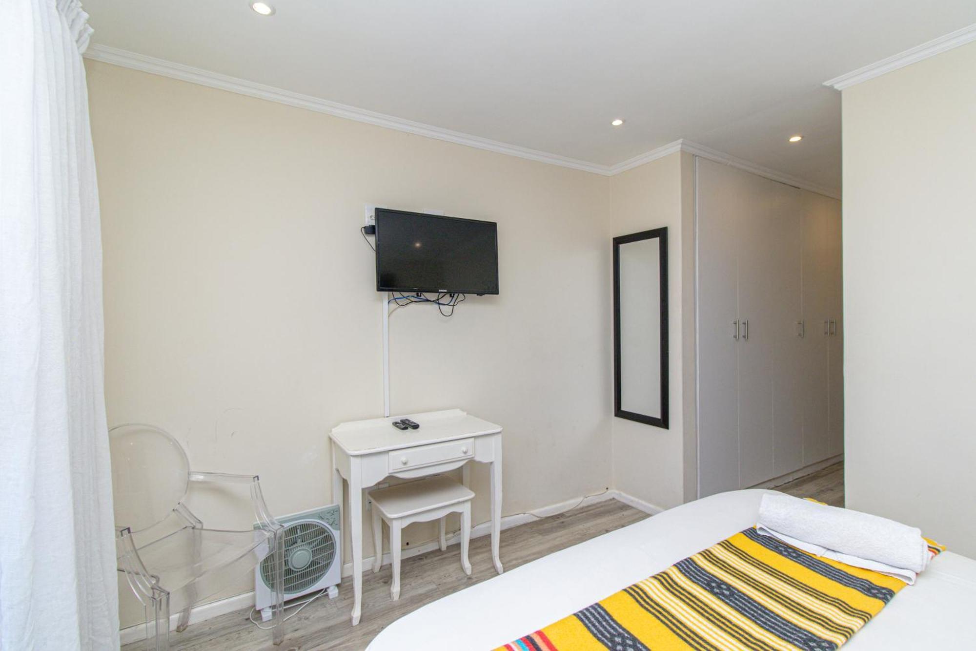 Modern Seaview Apartment Port Elizabeth Exteriör bild